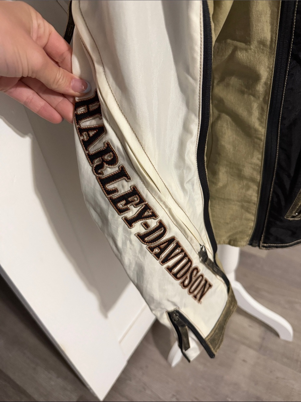 Women’s Harley-Davidson Riding Jacket - Picture 4 of 10